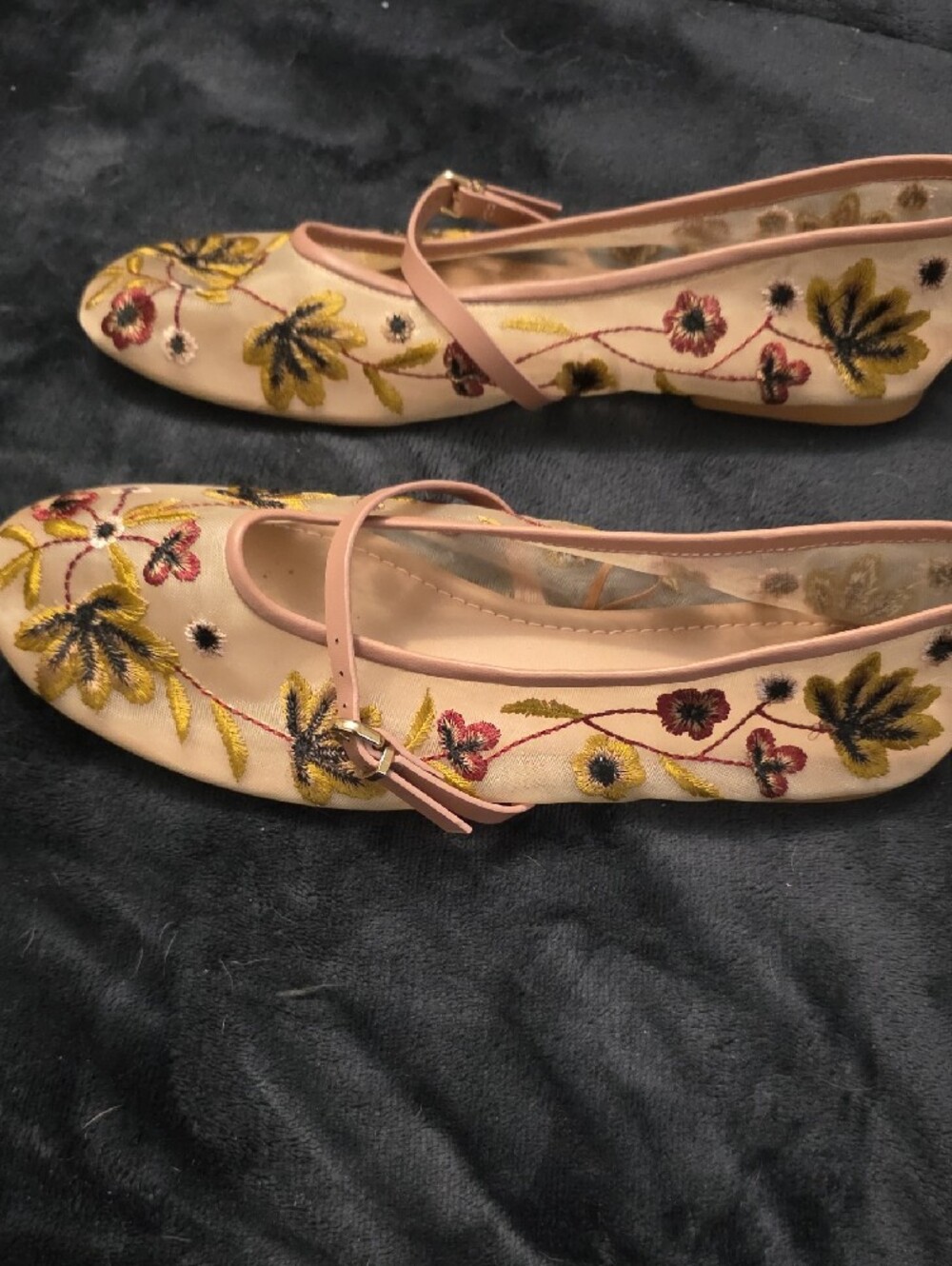 Zara Pink Embroidered Floral Mary Jane Flats - Picture 3 of 3